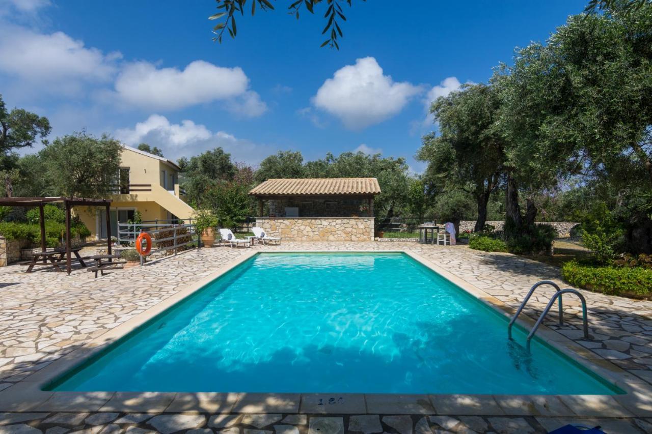 Villa Elaia Suites & Apartments No.3 Gaios Exterior photo
